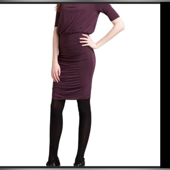 Burberry dress - Picture 2 of 8